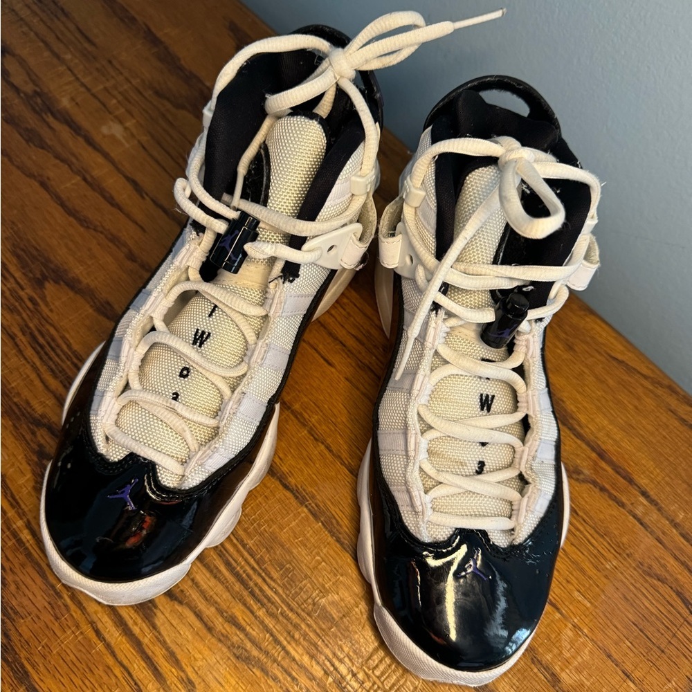 Jordan 6 Concord Black and White Youth Sneakers